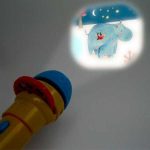 Lanterna cu povesti Mama cu puiul, Moulin Roty - imagine 3