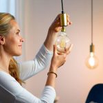 Bec LED inteligent WiZ Connected Filament Clear G95,Wi-Fi, E27 ,6.7W(60W), - imagine 4