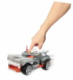MASINA CU LUMINI SI SUNETE, MONSTER ACTION-HOTWEILER, HOT WHEELS - imagine 3