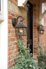 Aplica tip felinar pentru exterior Philips Cambridge, 1xE27, max 60W - imagine 3