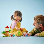 GRADINA SI CASA DIN COPAC A PURCELUSEI PEPPA, LEGO 10431 - imagine 6