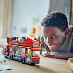 AUTOBUZ TURISTIC ROSU CU ETAJ LEGO 60407 - imagine 4