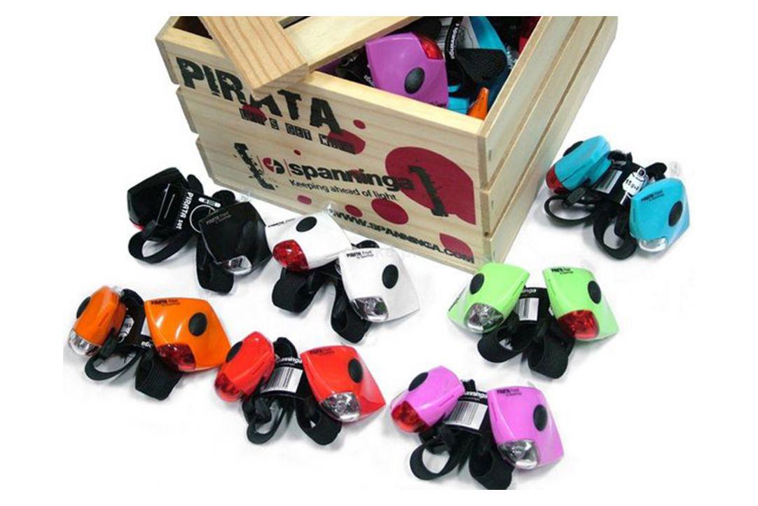 overlay_e4624393218a64a3cb9308a8e4a306d9.jpg SET PIRATA DIVERSE CULORI - imagine 1