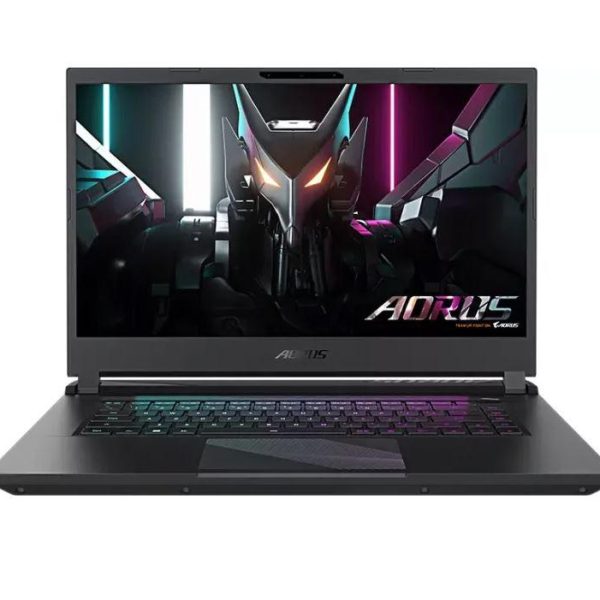 Gigabyte Notebook Aorus 15.6"BKF, Procesor: i7-13700H, 16GB RAM (2 x